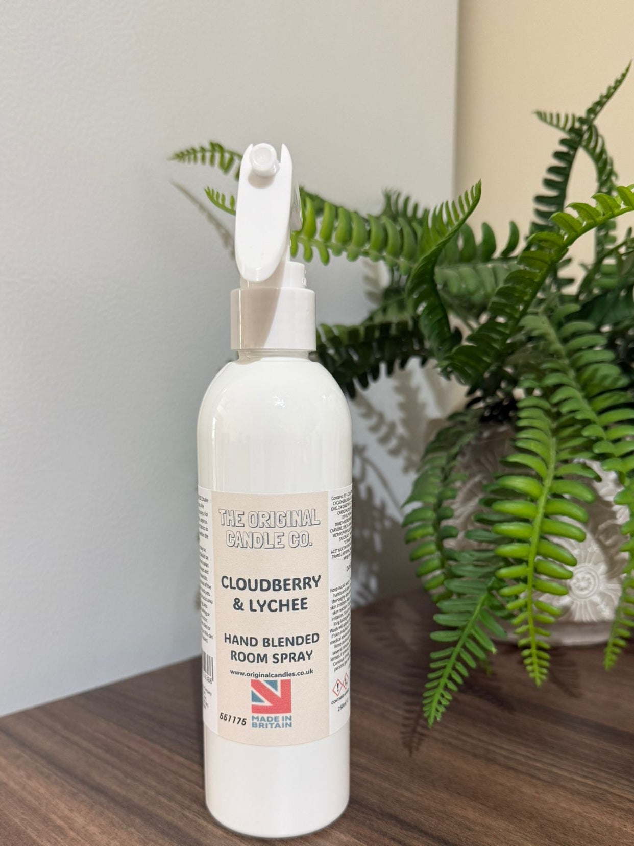Expertly crafted by The Original Candle Company, this Cloudberry & Lychee hand-blended room mist spray delivers a vibrant, exotic aroma, designed to refresh any space with juicy, fruit-forward fragrance notes.