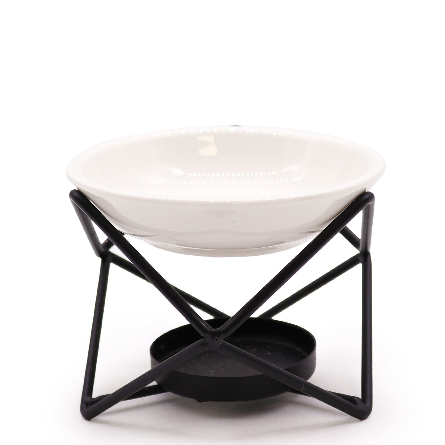 Carefully sourced by The Original Candle Company, this modern oil burner features a striking black hexagonal stand with a white removable ceramic warming dish. Designed for essential oils and wax melts, it blends sleek contemporary aesthetics with effortless functionality.