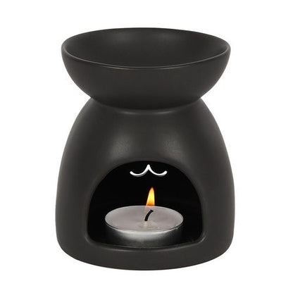 Carefully selected by The Original Candle Company, this matte black cat insipred oil burner and wax warmer will make the perfect gift for cat lovers as well as be a fantastic piece for halloween decor.