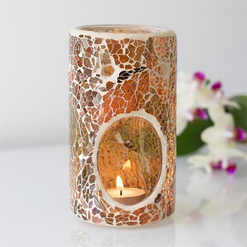 Designed with style at the forefront, this brown crackle glassoil burner and wax warmer will add a touch of elegance to any room.