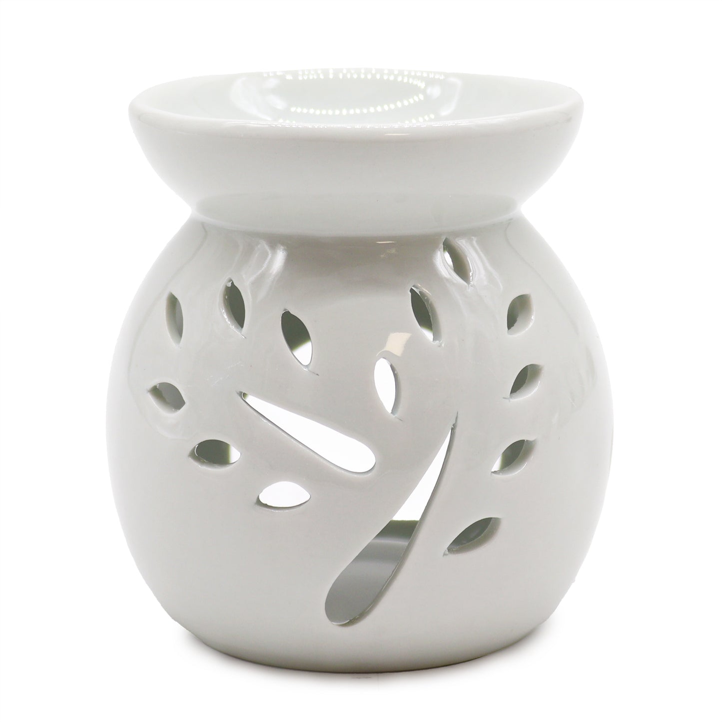 Carefully sourced by The Original Candle Company, this classic oil burner features a crisp white finish and an elegant tree cut-out design. Perfect for diffusing essential oils or melting wax, it creates a warm and inviting atmosphere with timeless charm.