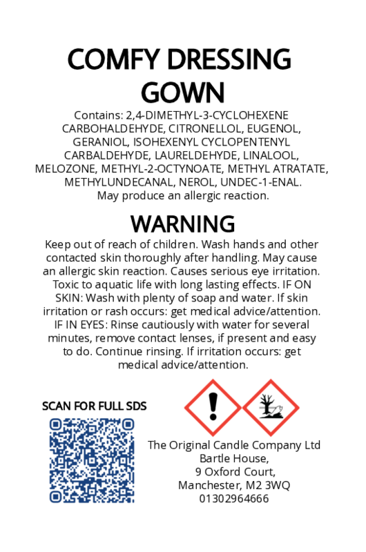 The Original Candle Company’s CLP label for Comfy Dressing Gown hand-blended wax melts and candle, displaying essential safety and regulatory information in compliance with UK fragrance standards.