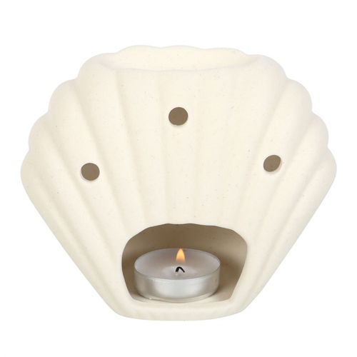 Carefully selected by The Original Candle Company this oil burner and wax warmer is shaped in a stunning se shell design to bring that seaside vibe to any space. With a cut-out at the rear of the burner to place your tealight to warm your chosen wax melts or fragrance oils.