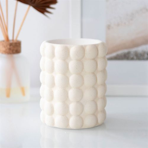 This unique style oil burner and wax warmer carefully curated by The Original Candle Company is definitely going to be a talking piece. Its detailed bubble design in a speckle finish is sure to delight the masses.