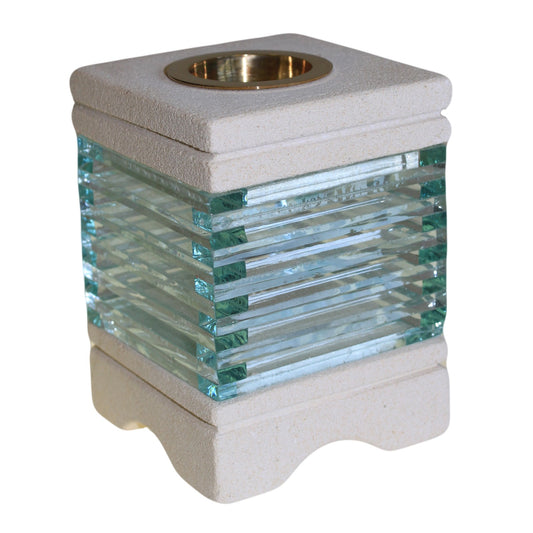 Carefully sourced by The Original Candle Company, this square glass oil burner features a textured sandstone brick design in warm beige. Perfect for diffusing essential oils or melting wax, it creates a soothing, luxury home ambiance with a modern edge.