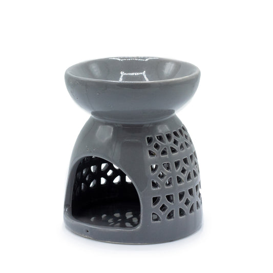 Carefully sourced by The Original Candle Company a classic style oil burner and wax warmer featuring a teardrops cut-out design in a grey glaze, this oil burner and wax warmer will make an attractive decoration in any room.
