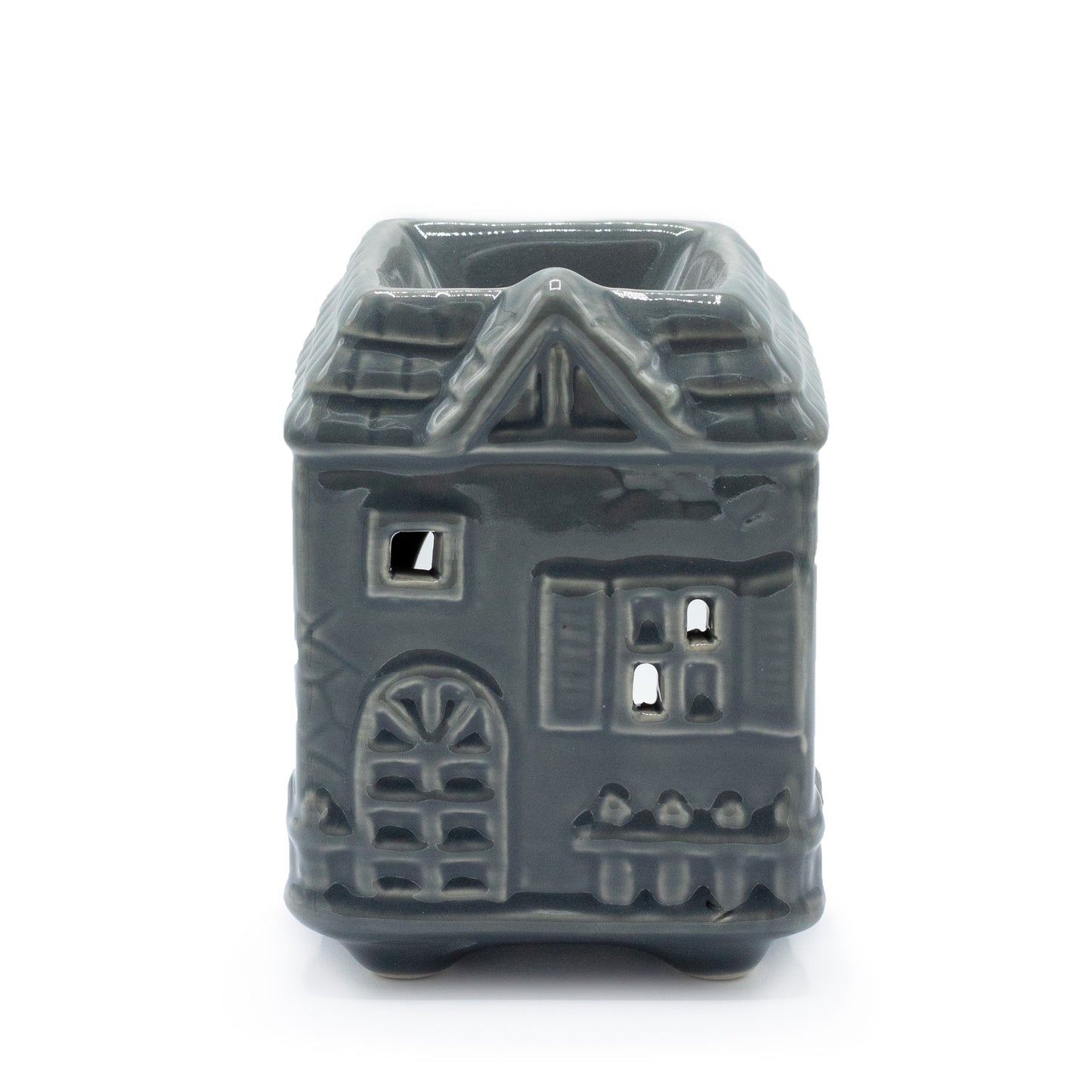 Carefully sourced by The Original Candle Company. A small oil burner & wax warmer featuring a townhouse in a grey glaze, this oil burner and wax warmer will make an attractive decoration in any room.