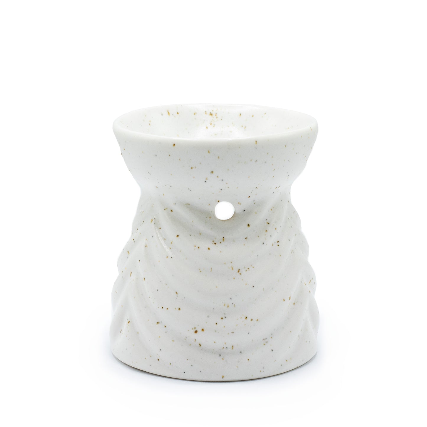 Carefully sourced by The Original Candle Company and featuring a geometric design with a highly decorative glaze in speckled ivory, this oil burner and wax warmer will make an attractive decoration in any room.