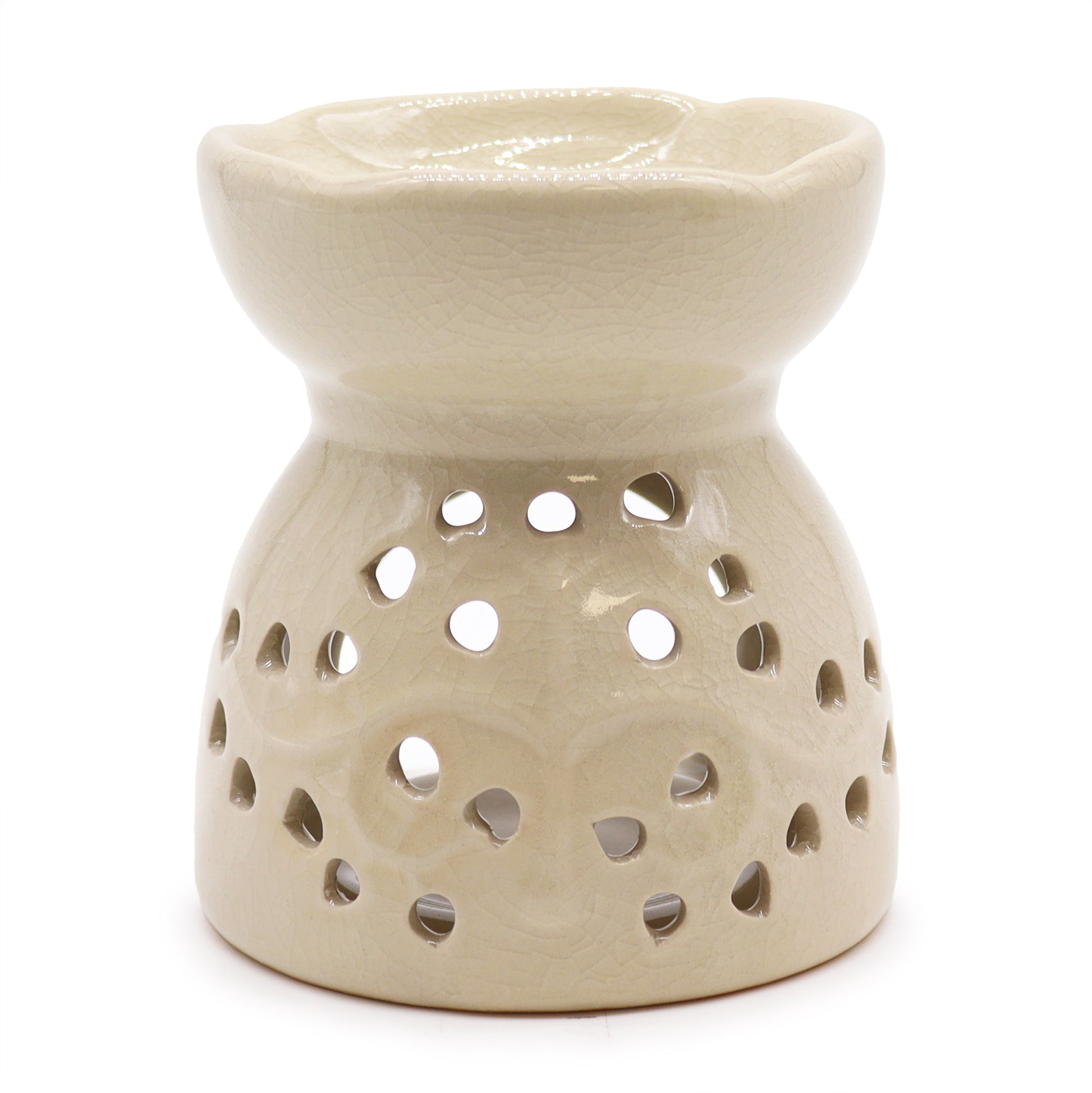 Carefully sourced by The Original Candle Company. Featuring a classic tree of life design with a highly decorative glaze in ivory, this oil burner and wax warmer will make an attractive decoration in any room.