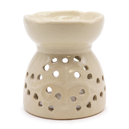 Carefully sourced by The Original Candle Company. Featuring a classic tree of life design with a highly decorative glaze in ivory, this oil burner and wax warmer will make an attractive decoration in any room.
