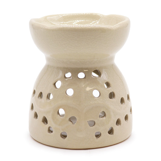 Carefully sourced by The Original Candle Company. Featuring a classic tree of life design with a highly decorative glaze in ivory, this oil burner and wax warmer will make an attractive decoration in any room.